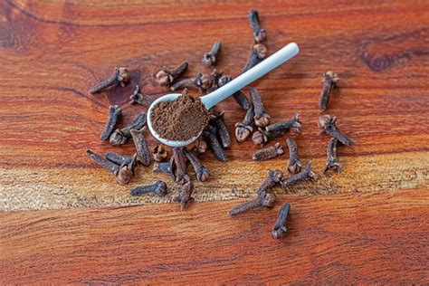 The Best Substitute for Cloves: 9 Excellent Alternatives