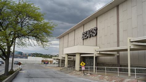 Sears woes cost retail jobs