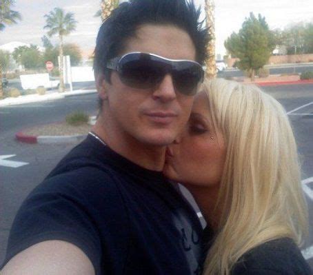 Who is Zak Bagans dating? Zak Bagans girlfriend, wife