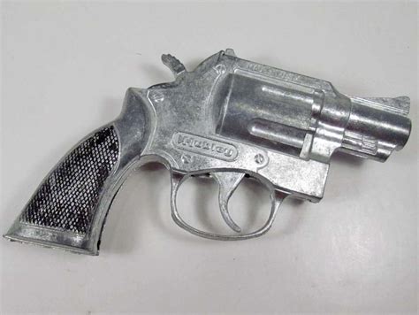 394: VINTAGE HUBLEY TROOPER CAP GUN - Oct 23, 2011 | Pioneer Auction Gallery in OR