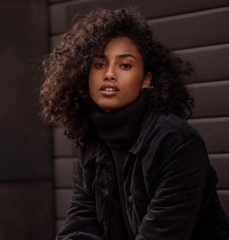 Imaan Hammam January 2019 Permed Hairstyles Hair Styles Pretty People