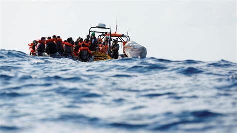 Más de 2 500 personas han muerto en el Mediterráneo este año