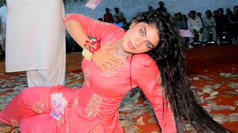 Jogiya Chiriya Queen Masooma Jan Wedding Dance Show Youtube