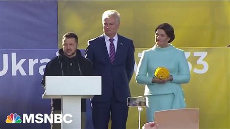 Zelensky Makes Appearance In Lithuania During Nato Summit Youtube