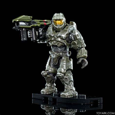 Sdcc Mega Halo Master Chief Evolution Mini Figure Box Set In