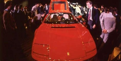 Expedientes Secretos Ferrari El Estreno Del Testarossa En Un Cabaré De París Tork Autos