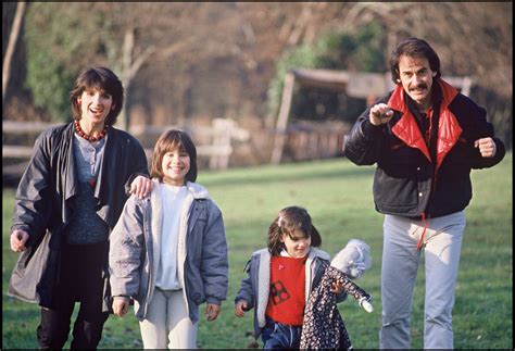 Photo Archives Michel Fugain avec Stéphanie Laurette et Marie en