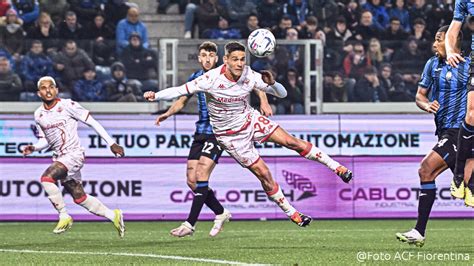 Fiorentina Sconfitta In Semifinale Di Coppa Italia Ko Per 4 1 A Bergamo