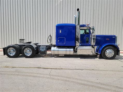 2019 PETERBILT 389 - Kansas City Peterbilt, Inc