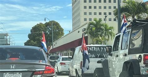 Encuesta Mayoría de cubanoamericanos de Florida apoya el embargo pero