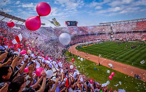 Foto Friday: The Fans of River Plate | FOOTY FAIR