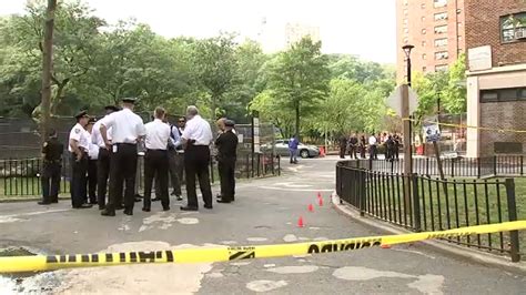 17 Year Old Dies After Being Shot Inside Nycha Building In Harlem