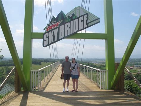 Glass Bottom Bridge Gatlinburg Gatlinburg Tn Places