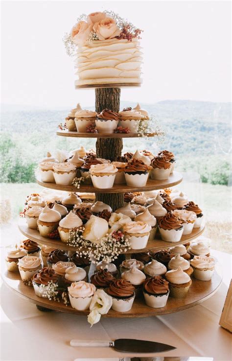 Where To Buy Cupcake Boxes For Wedding Favors Emmaline Bride Rustic