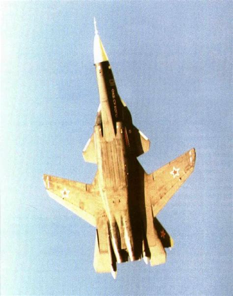 fighter - Why was the Sukhoi Su-47 Berkut never adopted for service ...