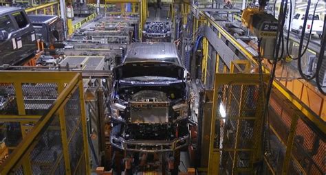 Watch Ford F Production At Kansas City Assembly Plant Video