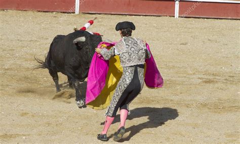 Espect Culo Corrida De Toros Tradicional Fiesta Espa Ola Donde Un