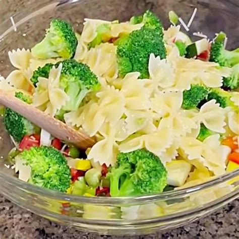 Paula Deen S Veggie Pasta Salad Recipe