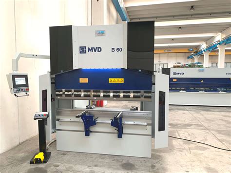 Pressa Piegatrice MVD 2100 X 60 Ton CNC 4 Assi B Series Utilmeccanica