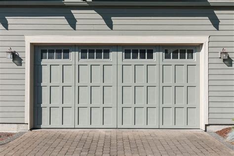 8 Best Garage Door Colors and How To Choose One | Family Handyman