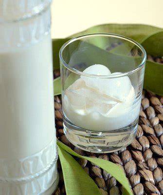 Homemade Irish Cream Liqueur - Baking Bites