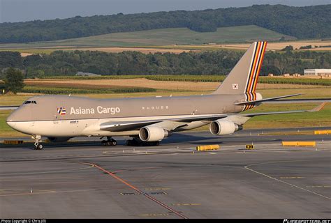 HL7604 Asiana Airlines Boeing 747 48EF Photo By Chris Jilli ID 201352