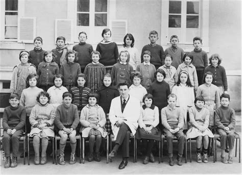 Photo De Classe 6ème De 1961 Lycée Victor Hugo Copains Davant