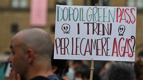 Dopo I No Vax I No Green Pass La Protesta In Piazza Della Signoria