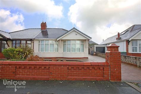 Fleetwood Road Thornton Cleveleys Fy5 2 Bedroom Bungalow For Sale