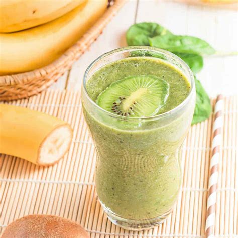 Banana Spinach Smoothie With Kiwi By Kristin King Dizzy Busy And