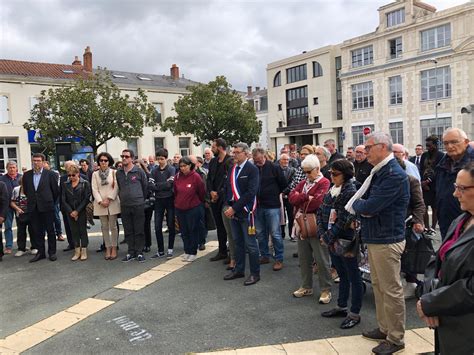 La Roche Sur Yon Rend Hommage Jacques Chirac Actu Fr