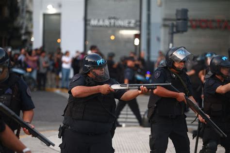 In pictures: Protests in Argentina as congress debates reform bill ...