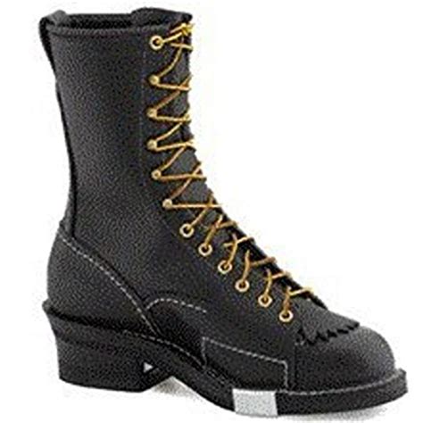 Best Lineman Boots Choose One That Wont Make You Feel Climbing