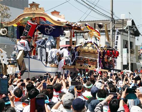 【動画】「神船」引き回しに大歓声 北茨城、5年に一度の御船祭 産経ニュース