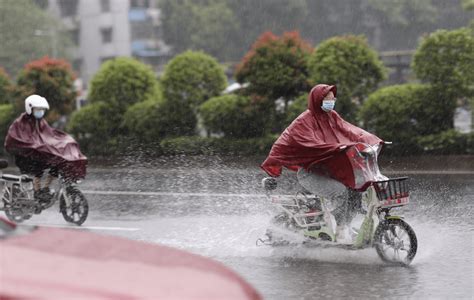 预警！预警！预警！下班雨强雷电8级大风，这个提醒一定注意！元岗街道