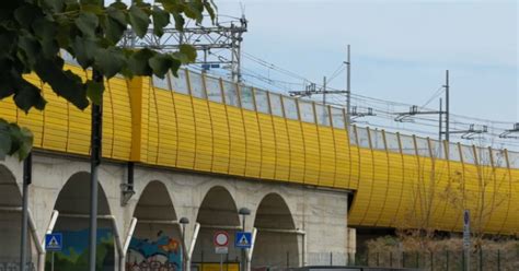 Uomo Investito Dal Treno Riparte La Circolazione