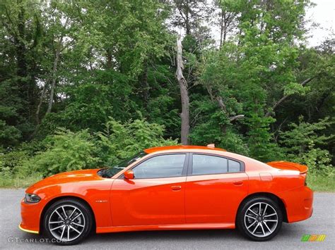 2021 Go Mango Dodge Charger R T Plus 141932738 Photo 26 GTCarLot