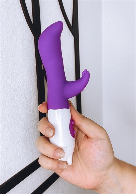 VIBRADOR PONTO G E CLÍTORIS Comprar em LETY LINGERIE