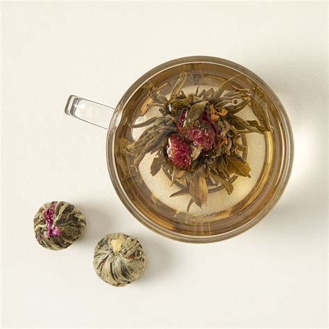 Uncommon Goods | Hand-Sewn Blooming Tea Gift Set | Floral Tea