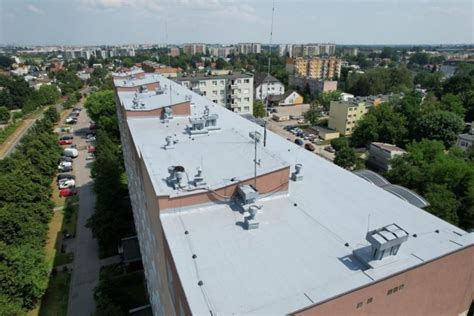 Jaka żywica poliuretanowa na balkon taras dach