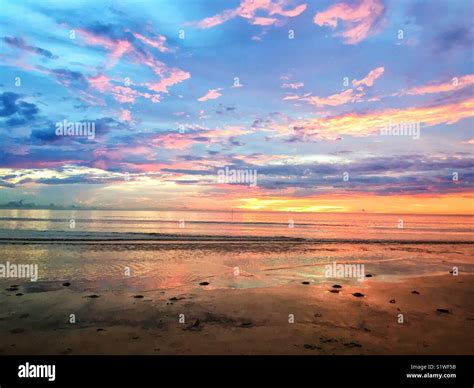 Sunset At Tanjung Aru Sabah Malaysia Stock Photo Alamy