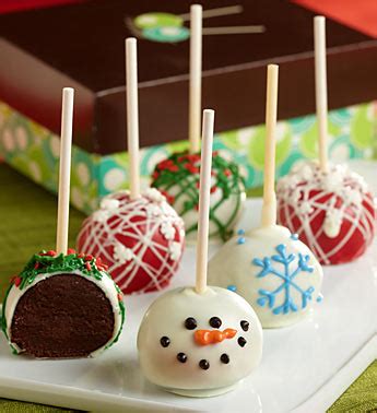 Christmas Cake Pops | A Wedding Cake Blog