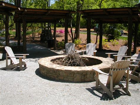 Fire Pit Seating Area Ideas | Fire Pit Design Ideas