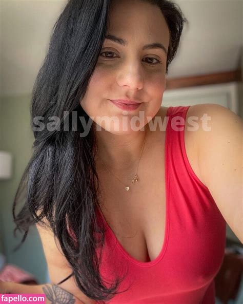 Sally Midwest Nude Photo 0001