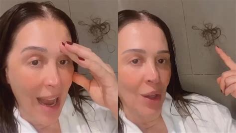 Claudia Raia desabafa sobre queda de cabelo durante puerpério Surreal