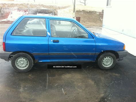 1990 Ford Festiva L Plus Hatchback 2 Door 1 3l 5 Speed