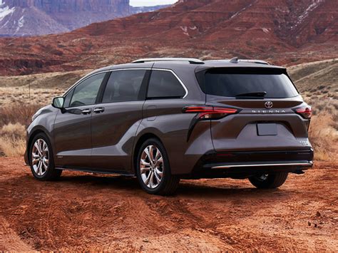 2021 Toyota Sienna Specs Prices Mpg Reviews And Photos