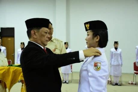 Penjabat Bupati Tubaba Kukuhkan Pasukan Pengibar Bendera Pusaka Tahun