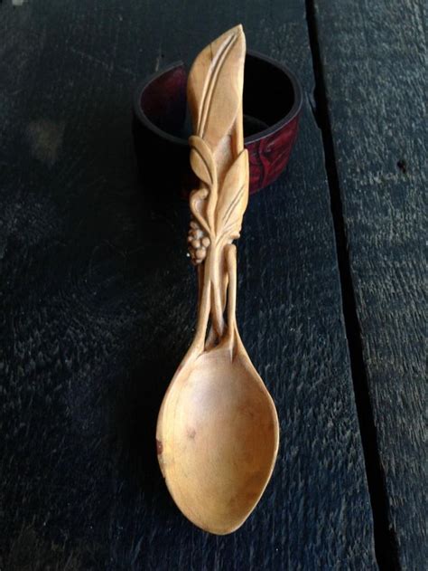 Handmade T Hand Wood Carvings Wedding T Decorative Spoon