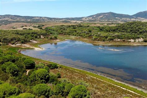 Tra Natura E Leggende Alla Scoperta Del Lago Misterioso Che La